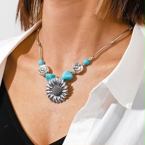 : Turquoise Western-Style Statement Necklace Collection – Vintage Boho Pendant Necklaces